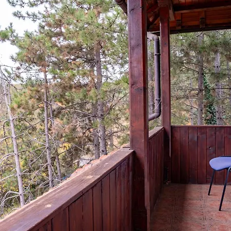 - щастливците